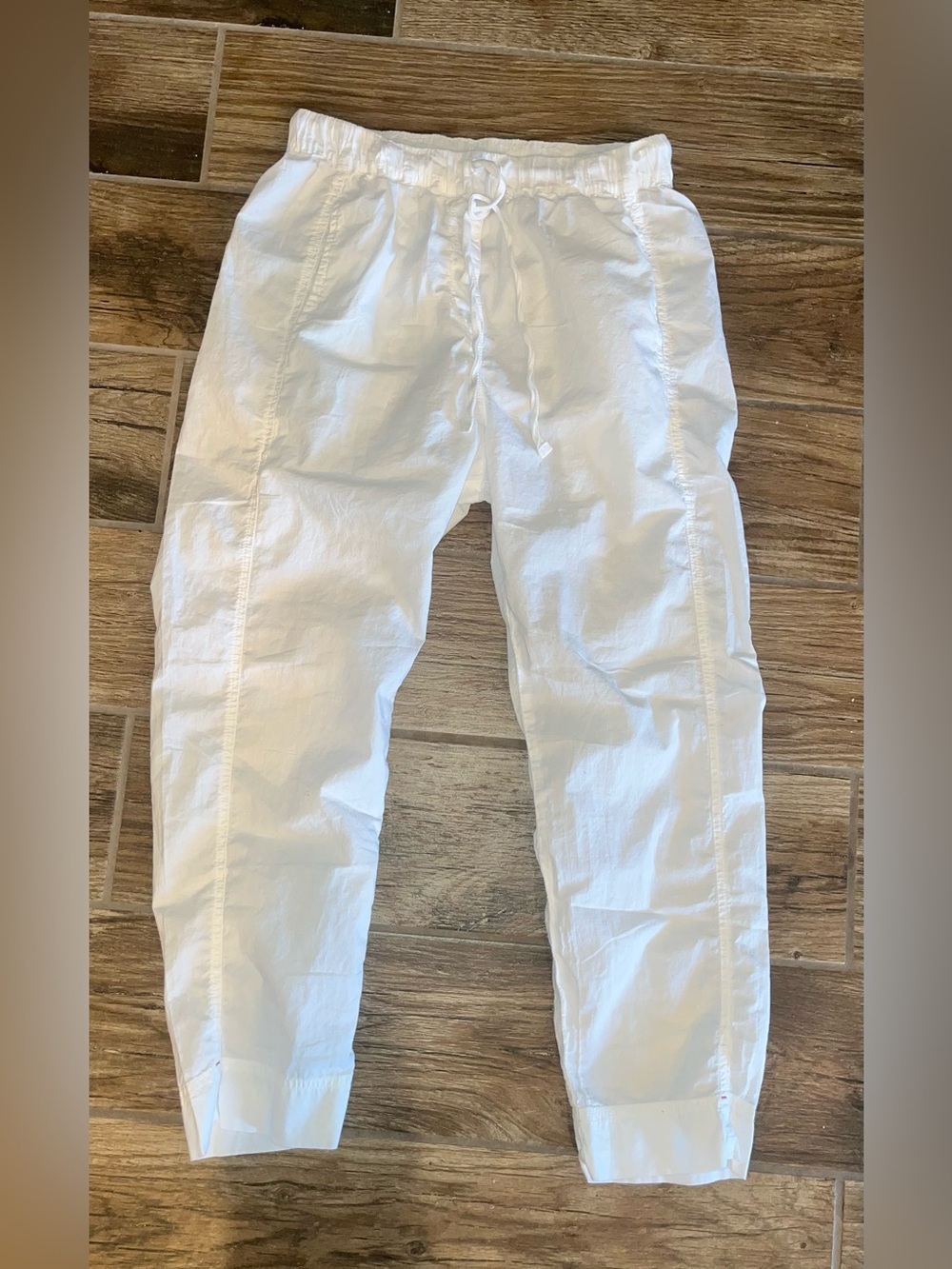 Xirena Draper women’s white cotton lightweight pants - Picture 2 of 4